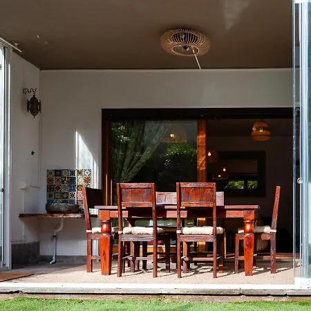 Seventh Heaven Garden Apartment